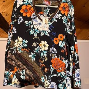 Bright flower beautiful blouse